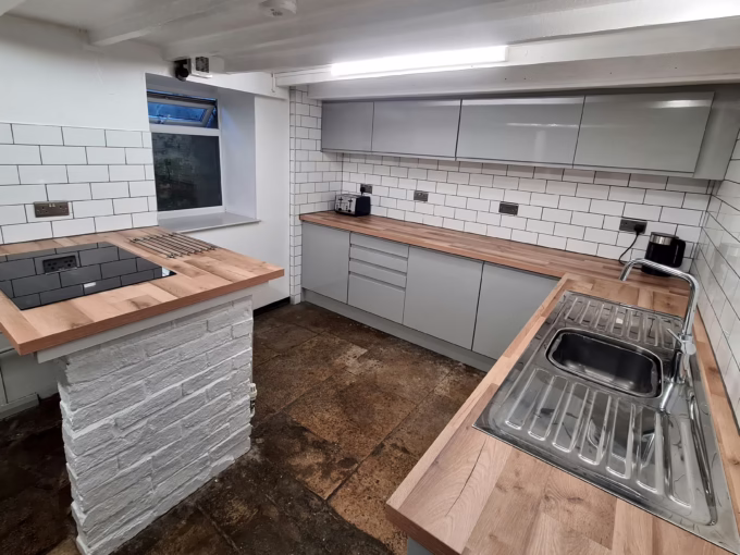 Adelaide Terrace Northampton Student Accommodation - Kitchen